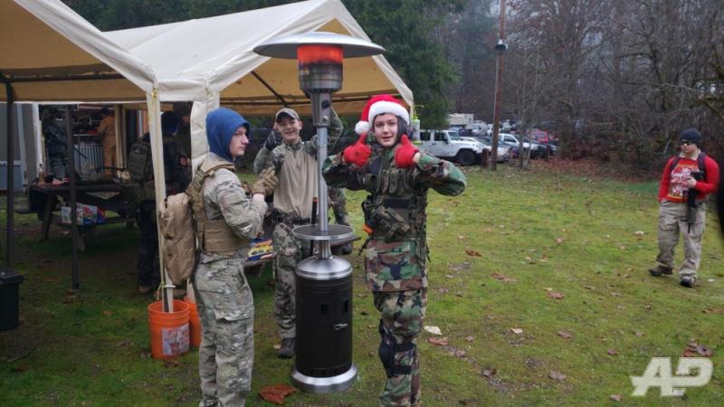 SantasWar-13_2018