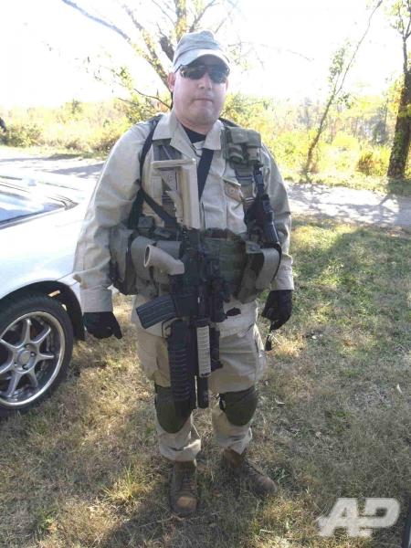 Tan CQC