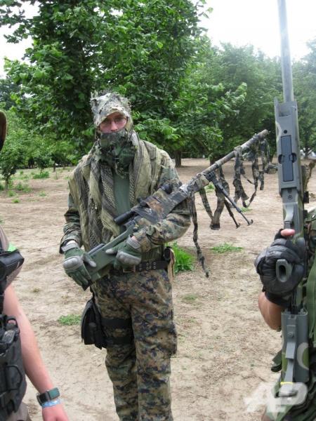 Airsoft LOW-V-June 2012-Snowflake-178977 10151038863308373 1556045383 n